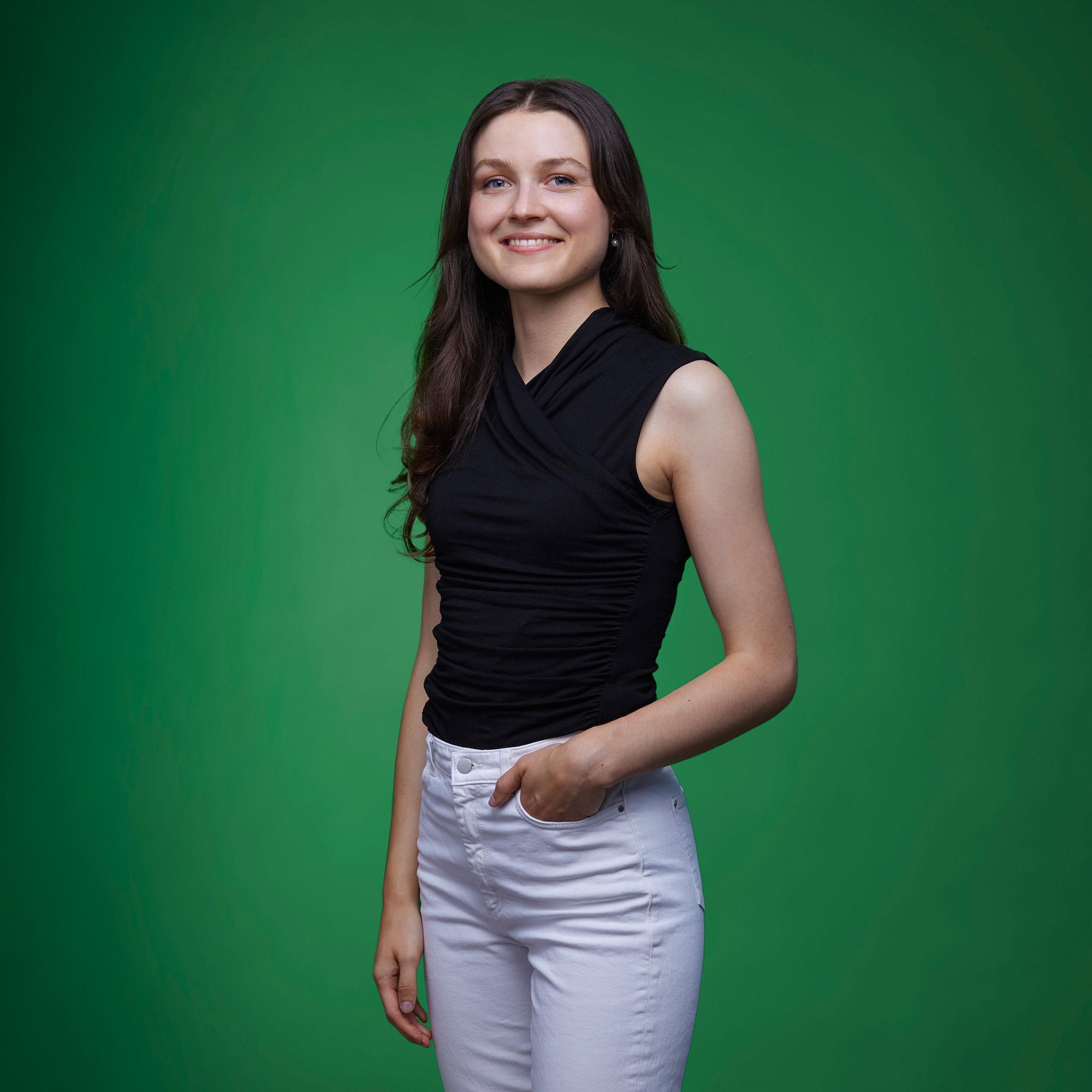 Porträtfoto von Teammitglied Nele Verwiebe - Stellvertretende Projektleitung